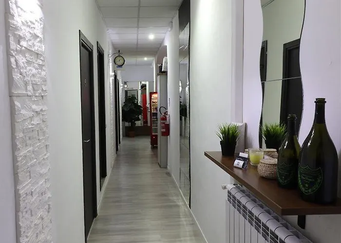 Minas Πανσιόν 3*