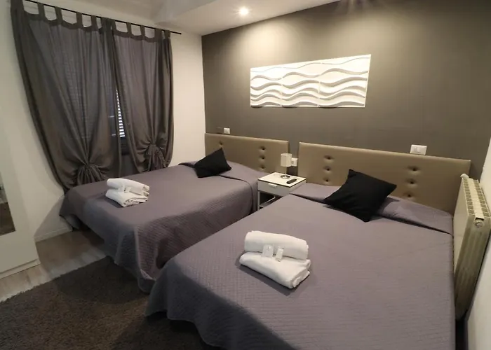 Πανσιόν Minas Μιλάνο