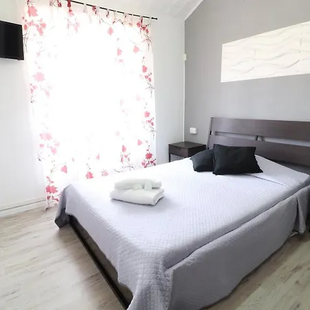 Minas Penzion 3*